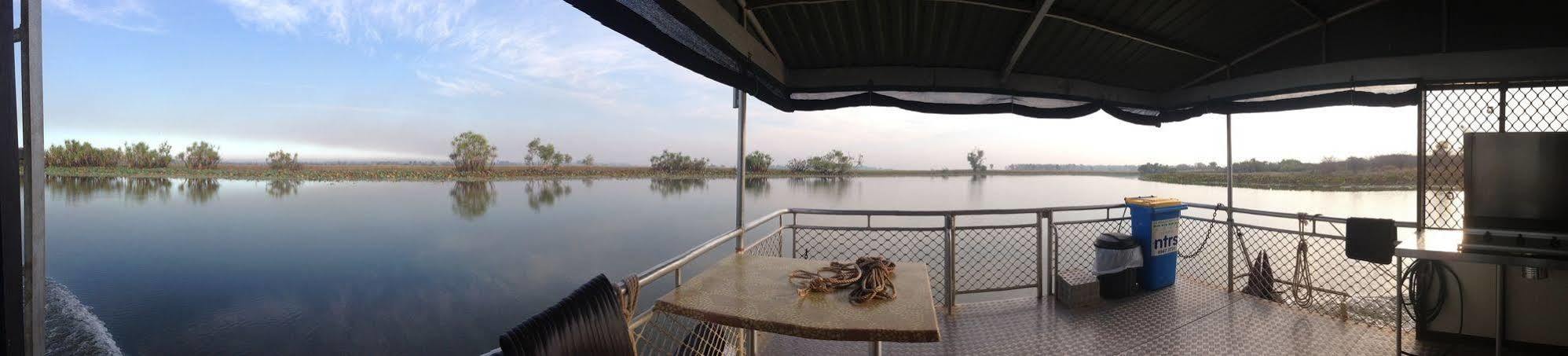 Corroboree Houseboats Marrakai Extérieur photo