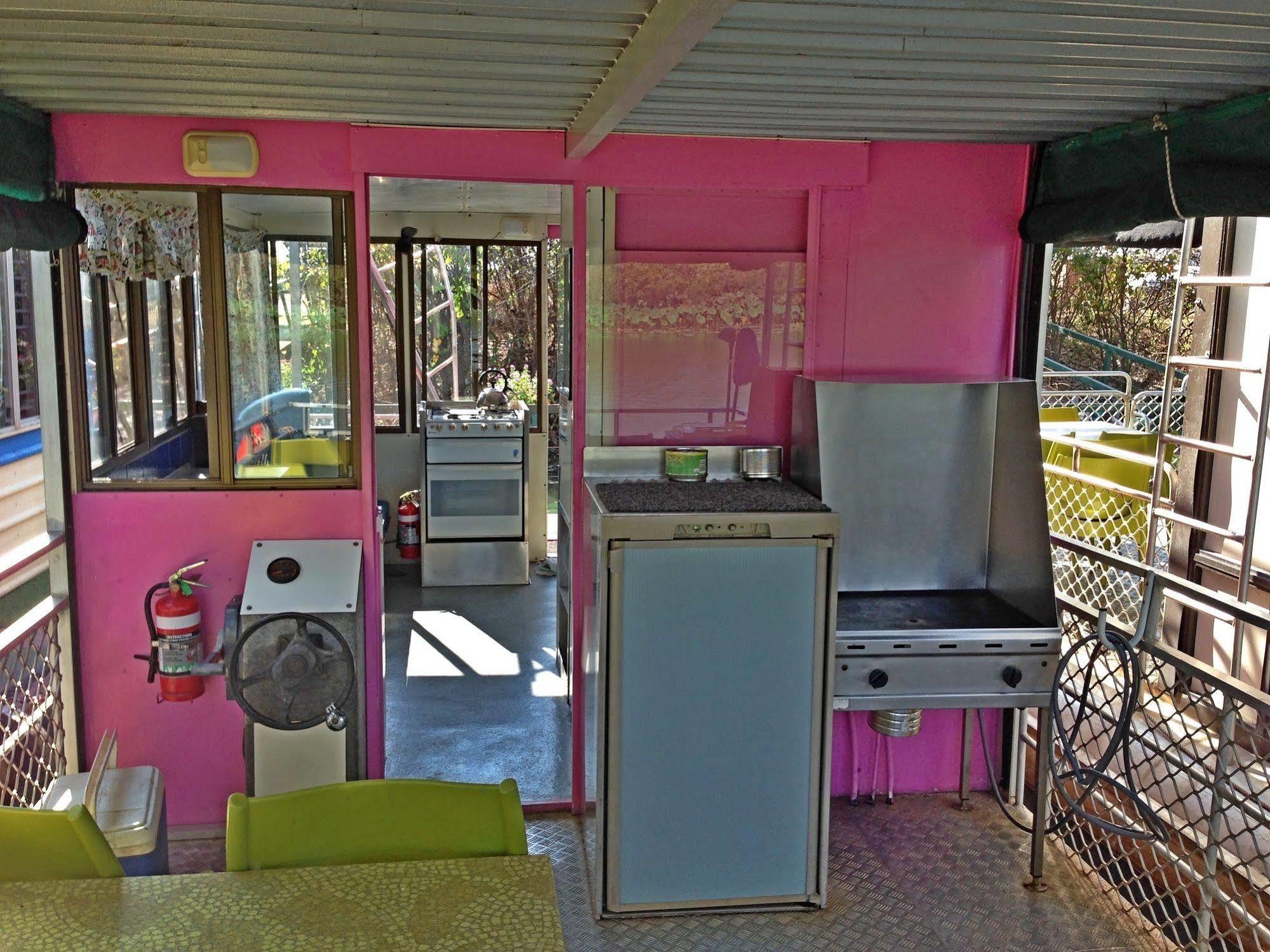 Corroboree Houseboats Marrakai Extérieur photo