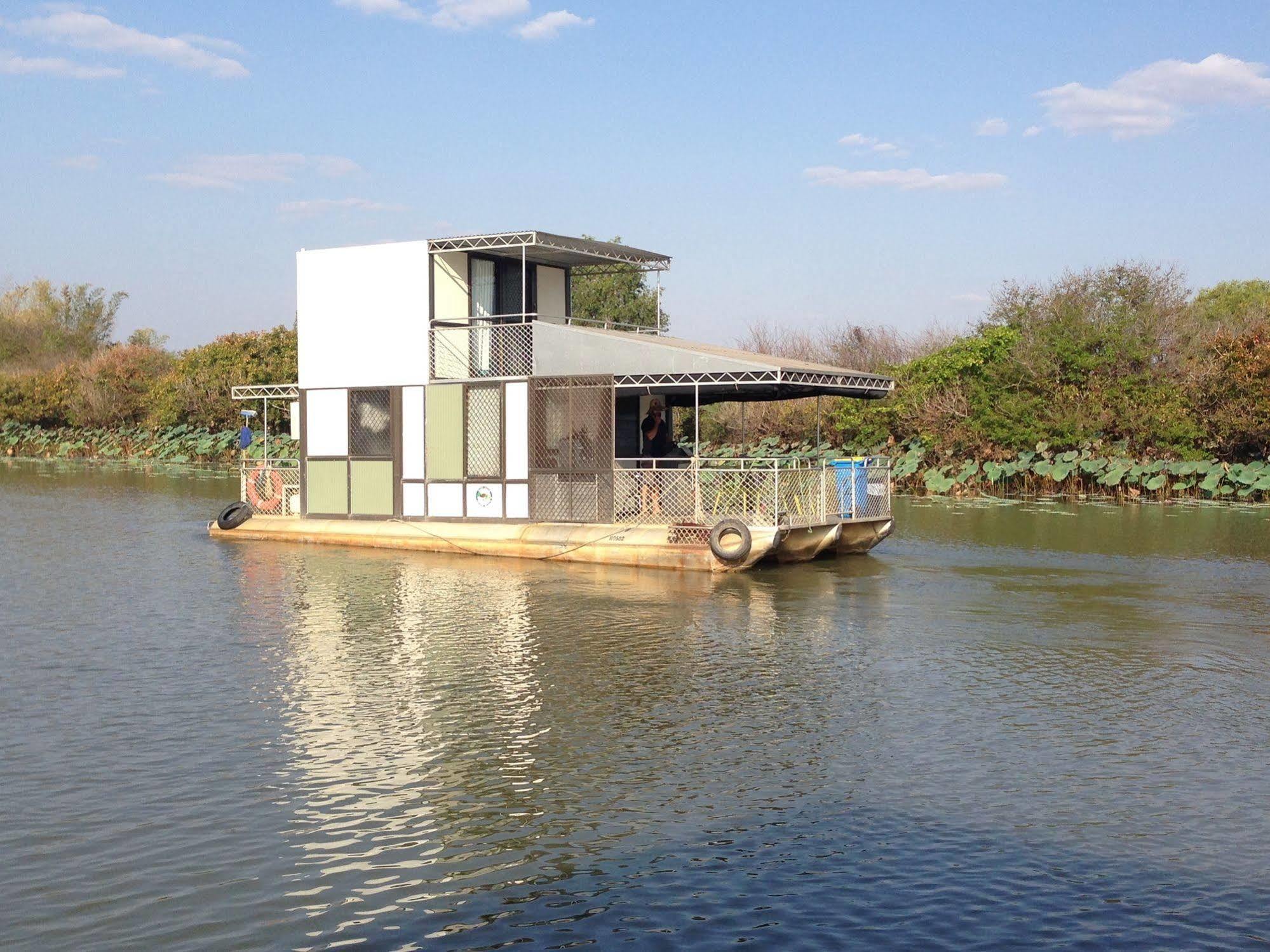 Corroboree Houseboats Marrakai Extérieur photo